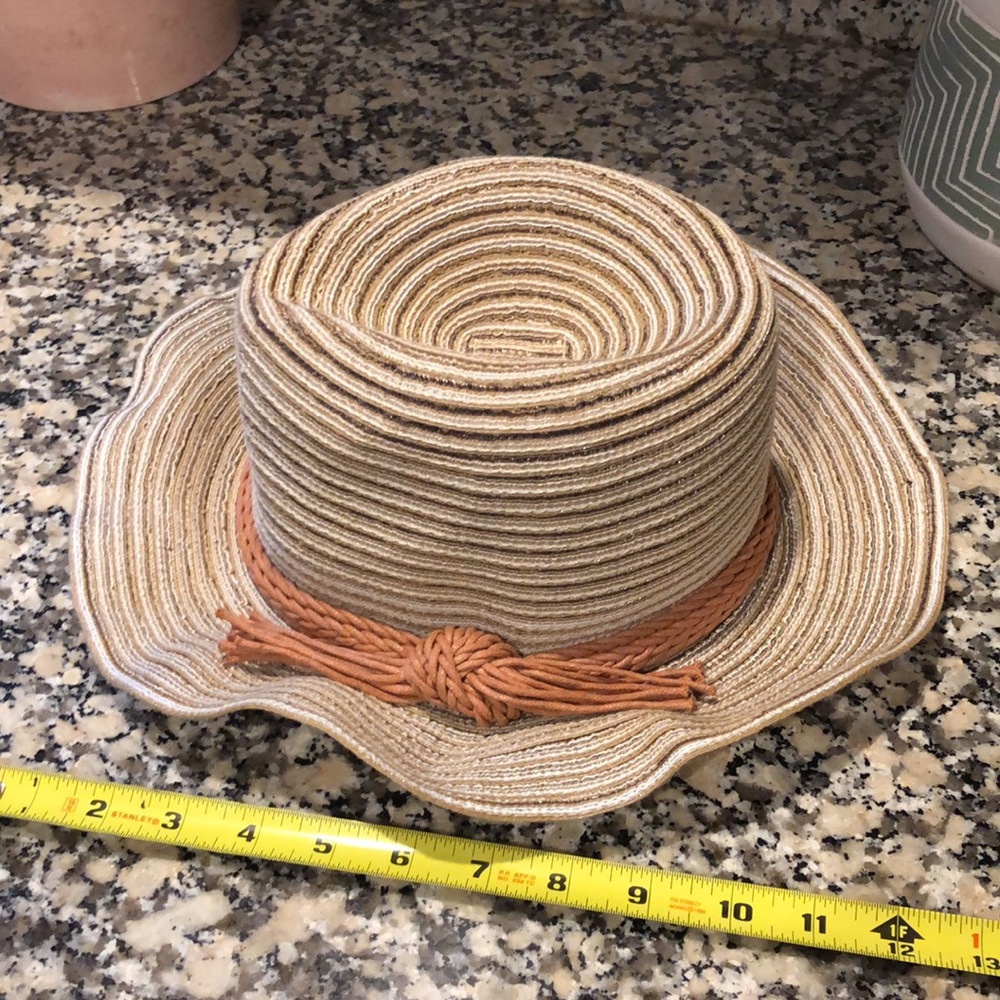 D&Y Bendable Fashion Hat